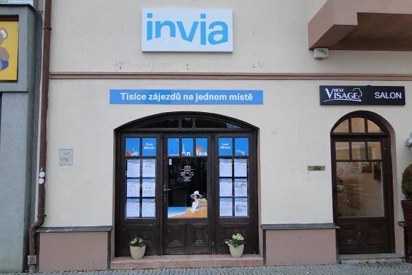Invia.cz,pobočka Beroun foto 1