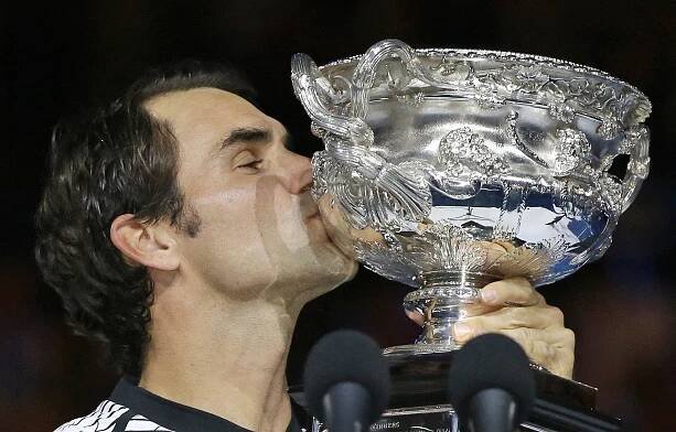 Federer v piatich setoch zdolal Nadala a vyhral Australian Open