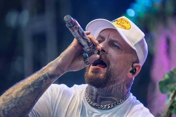 Podívejte se: Raper Marpo to na Kladně rozbalil ve stylu americké country music