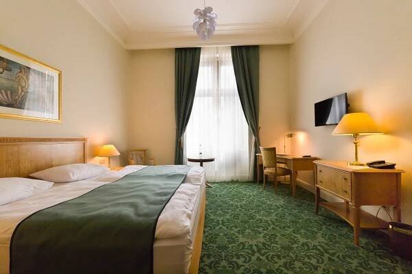 Dvoulůžkový pokoj Classic - Grandhotel Ambassador