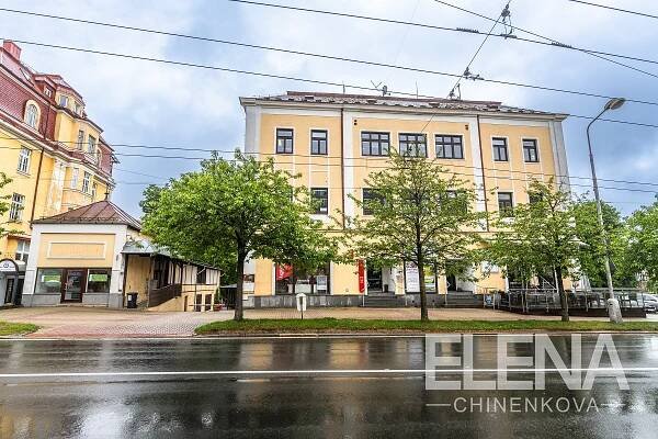 Prodej obchodního prostoru 868 m² Hlavní třída, Mariánské Lázně | Reality.iDNES.cz 