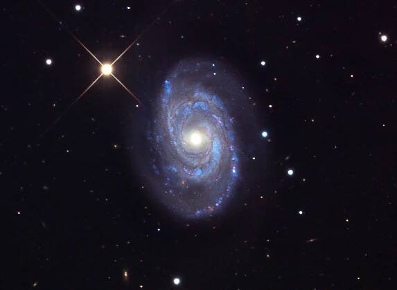 Súbor:NGC 5371.jpg – Wikipédia