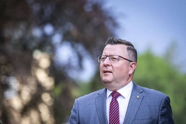 Hadí lázně se propadají, chci postavit repliku. Staňkovi jsme jen poslali dopis, říká Zemanův sponzor Třešňák