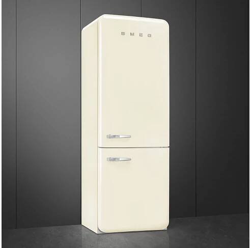 Smeg FAB38RCR5 retro krémová lednice