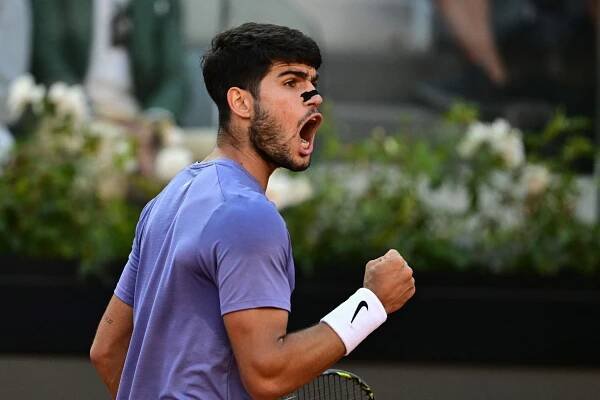 Carlos Alcaraz beats Jannik Sinner for Italian Open title as three-month absence tells for world No. 1