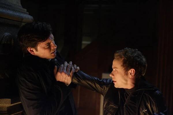 Smallville - Nespravedlnost - Z filmu - Tom Welling, Brendan Fletcher