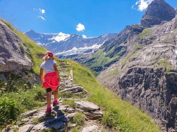 Turistika s dětmi: z Grindelwaldu za výhledem na ledovec - Naše švýcarské zážitky