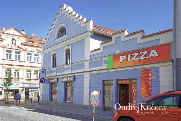 Prodej domu v Kladně - č.p. 1001 - Ondřej Kučera - osobní realitní makléř | Více jak čtrnáct let zkušeností na trhu s realitami