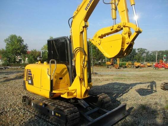 KOMATSU PC56 / Minirypadlo / Nabídky / Bazar / bagry.cz - vše o stavebních strojích pro zemní práce