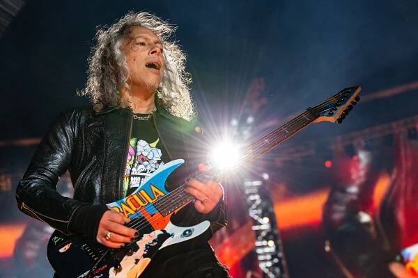 Metallica's Kirk Hammett Talks New Solo Record 'Portals'