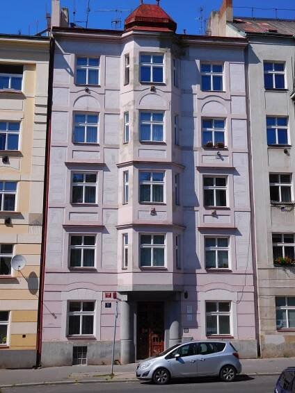 Soubor:Praha Nusle Ciklova 11.jpg – Wikipedie