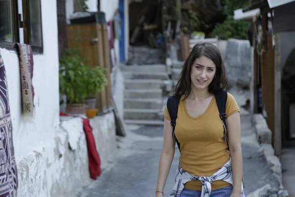 Bizim Hikaye - Episode 1 - Z filmu - Hazal Kaya