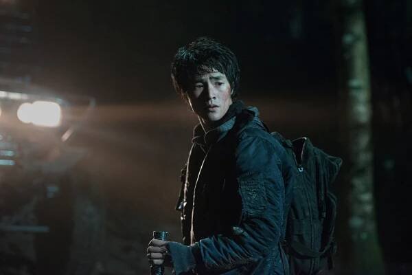 Prvních 100 - Nevermore - Z filmu - Christopher Larkin