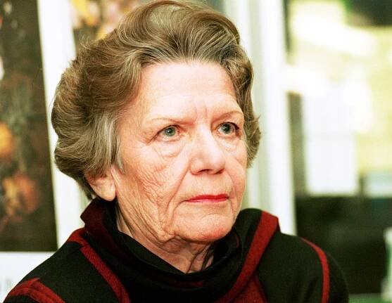 Herečka Jiřina Steimarová, která se dožila 91 let byla babičkou Anny Polívkové. 