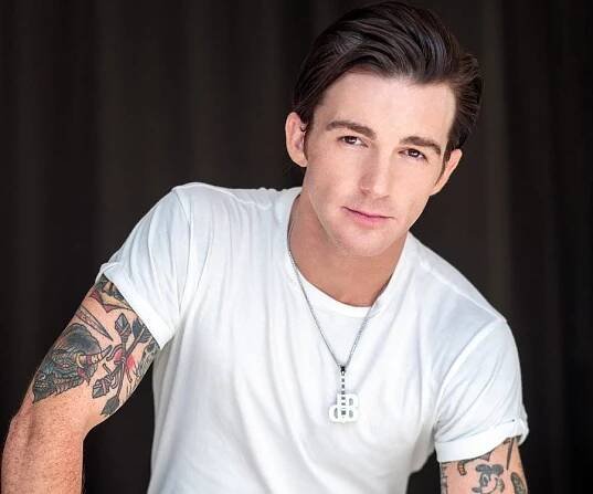 Drake Bell Biography - Facts, Childhood, Family & Achievements of Actor & Musician