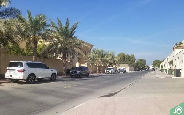 parking spaces in al safa 2