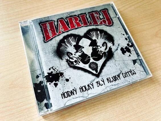 CD Harlej – Hodný Holky Zlý Kluky Chtěj