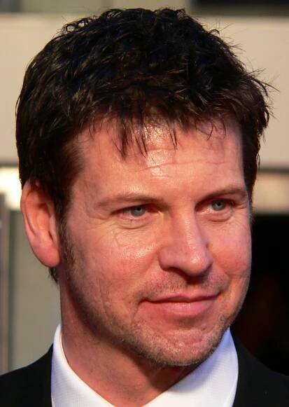 Lloyd Owen - Wikipedia