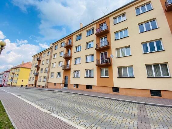 Byt 2+1, 58m2, 3P/3P, OV, ulice Školní – Cheb
