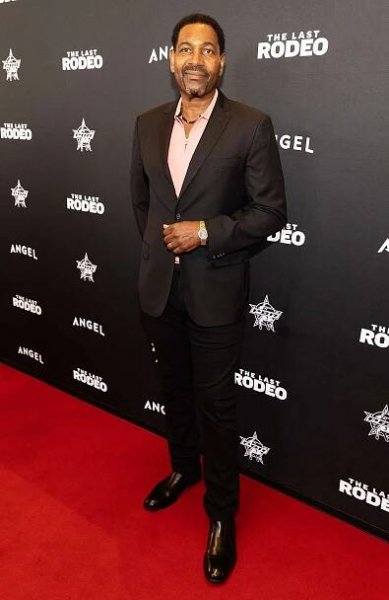 Mykelti Williamson attends "The Last Rodeo" premiere at AMC Clearfork on May 12, 2025 in Fort Worth, Texas. 