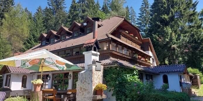 Nejlepších 10 chat v destinaci Železná Ruda, Česko | Booking.com