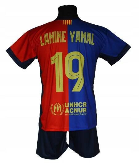 LAMINE YAMAL komplet sportovní fotbalový dres FCB r 122 Stav balení originální