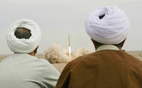 Sunday Times: Izrael možná plánuje jaderný útok na Írán