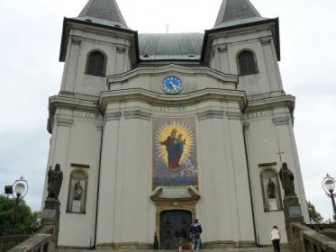 Soubor:Church of the Assumption of the Virgin Mary, Hostýn (4).jpg – Wikipedie
