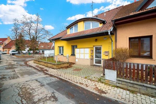 Prodej bytu 2+kk, 40 m2 v Brně-Slatina, Podstránská - Reality Rajhrad