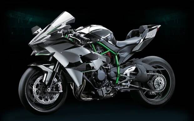 Kawasaki Ninja H2R: 300 koní pod sedlem - 2 - 1 Kawasaki Ninja H2R03