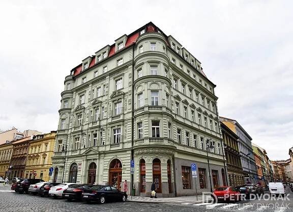 Prodej bytu 3+kk 96 m², Petrské náměstí, Praha 1 - Nové Město