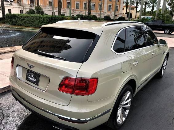 Used 2017 Bentley Bentayga W12 For Sale ($127,850) | The Gables Sports Cars Stock #015204