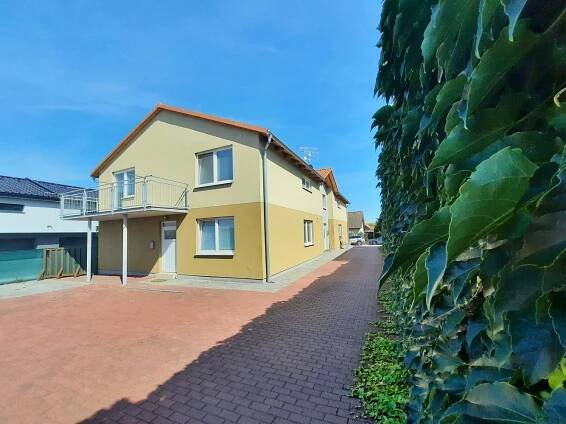 Pronájem bytu 2+kk 36 m², Volného, Rajhrad