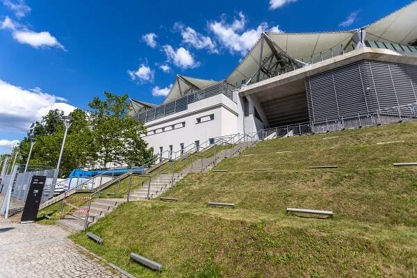 VIDEO: Tady se rozpoutá peklo. Baník jde dobýt stadion legendární Legie Varšava