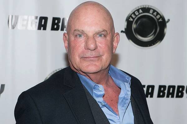 Director Rob Cohen