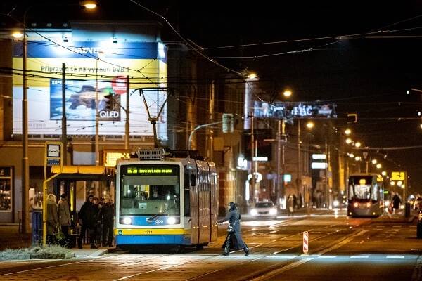 Kauza kolem zadrženého místostarosty z Ostravy: policie šetří dva trestné činy