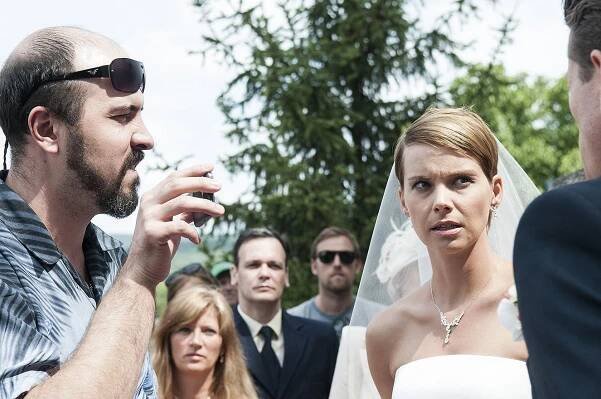 Megdönteni Hajnal Tímeát - Z filmu - Simon Szabó, Andrea Osvárt