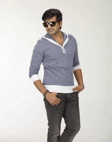 Santhanam Photoshoot Images