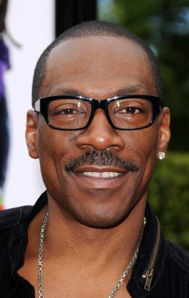 Eddie Murphy With Glasses Wallpaper