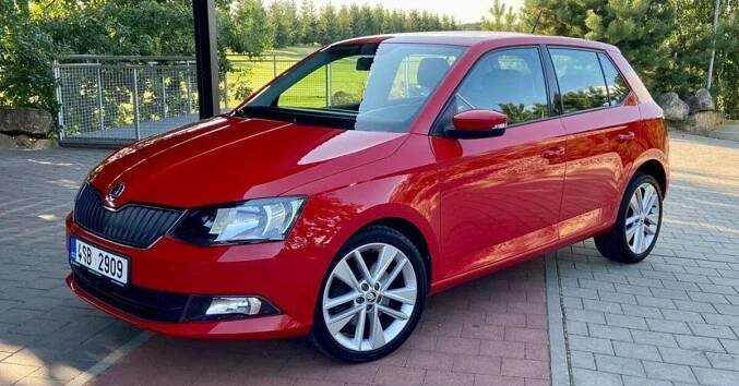 Bazar: prodej Škoda Fabia hatchback 1,2TSI 81kW manuál, ojeté, benzín, rok 2017, barva červená - Portál řidiče
