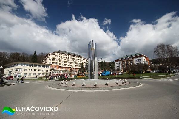 Velikonoční jarmark v Luhačovicích se opět vydařil – LUHAČOVICKO.info