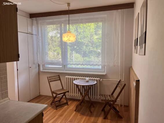 Pronájem bytu 2+1 54 m², Stará cesta, Vsetín