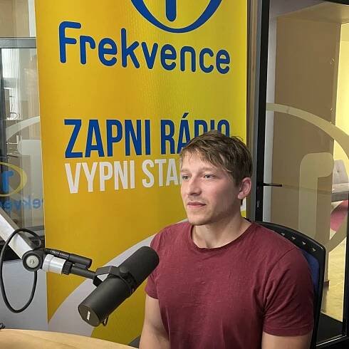 Filip František Červenka: Rád bych si zahrál boxera, myslím, že tenhle film v Česku chybí | Host Frekvence 1