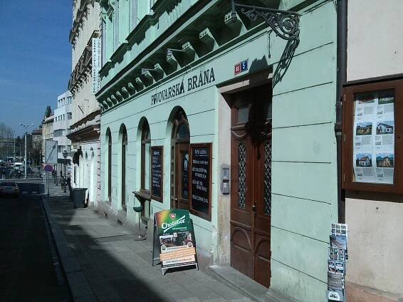 Pivovarská brána - Restaurace - Hradecko - Hradec Králové