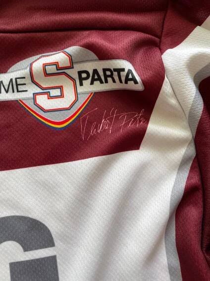 Dres HC Sparta Praha Petr Tenkrát - Vybavení na hokej