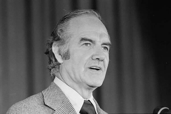 George McGovern – Wikipedia