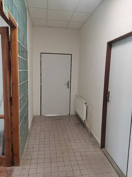 Pronájem kanceláří v Hradci Králové 17m2 | Reality.iDNES.cz 