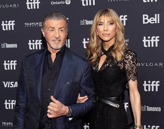 Sylvester Stallone: S manželkou je 27 let. Podvedl ji a rozešel se s ní dopisem