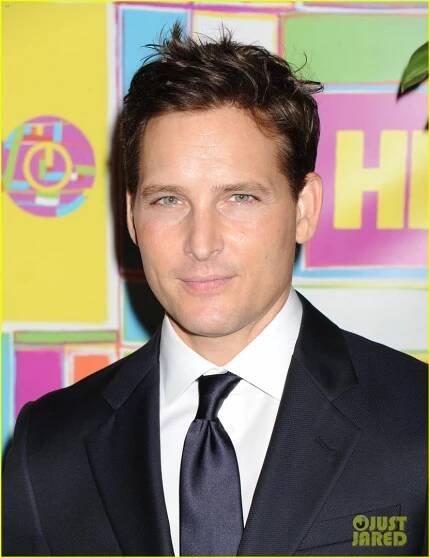Peter Facinelli and Fans - Red Carpet 2