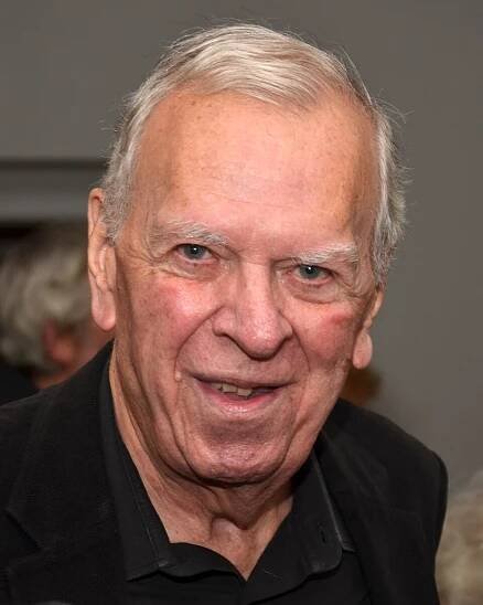 Milan Uhde – Wikipedie